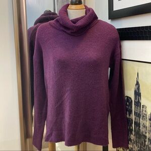 LWC Casual knitwear mock neck sweater.
